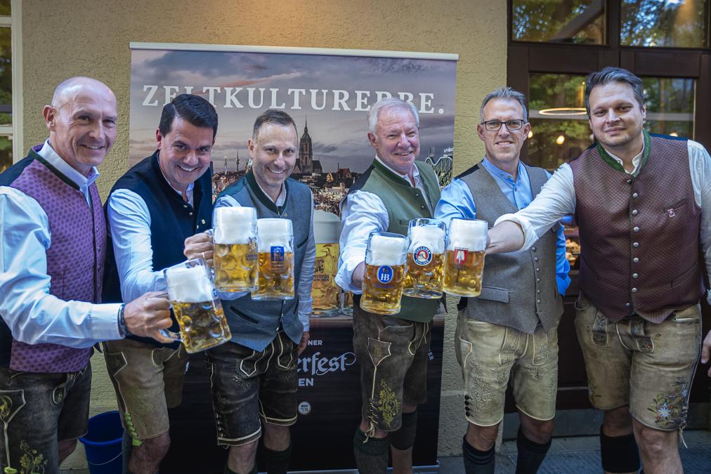 The six Munich breweries at the Oktoberfest in Munich - Oktoberfest.de