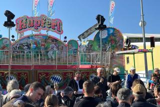 Das Hupferl auf dem Oktoberfest Das Hupferl auf dem Oktoberfest