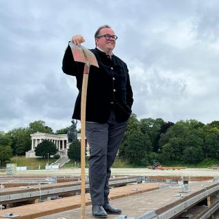 Wiesnchef Clemens Baumgärtner eröffnete die Oktoberfest-Baustelle 2024 symbolisch