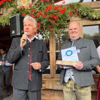 Oberbürgermeister Dieter Reiter Wiesn-Courage-Preisträger Joerg „JT“ K.