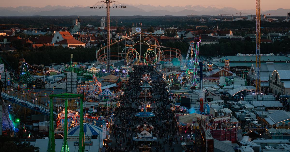 All Oktoberfest Webcams at a glance Oktoberfest